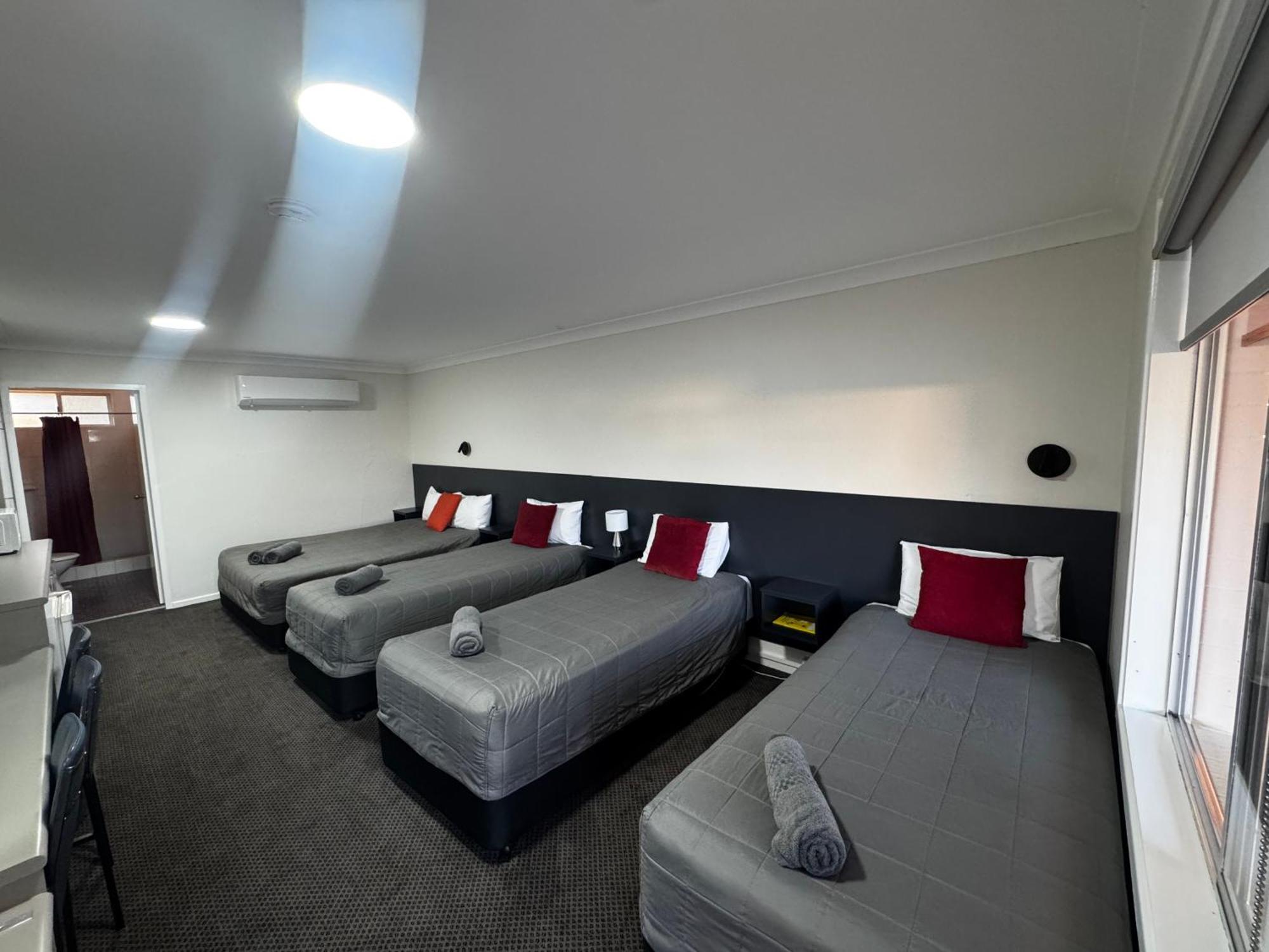 Altona Motel Uralla Esterno foto
